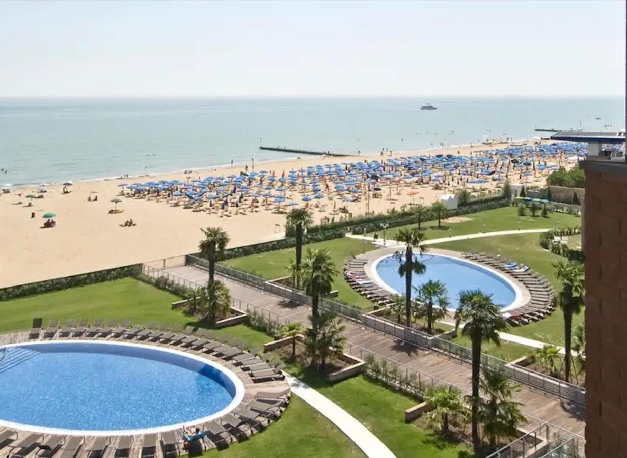 Frontemar Residenze Sul Mare - Carraro Immobiliare Jesolo - Family Apartments Екстериор снимка